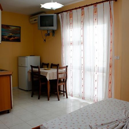 Apartments Bella Vista Дуррес Екстер'єр фото